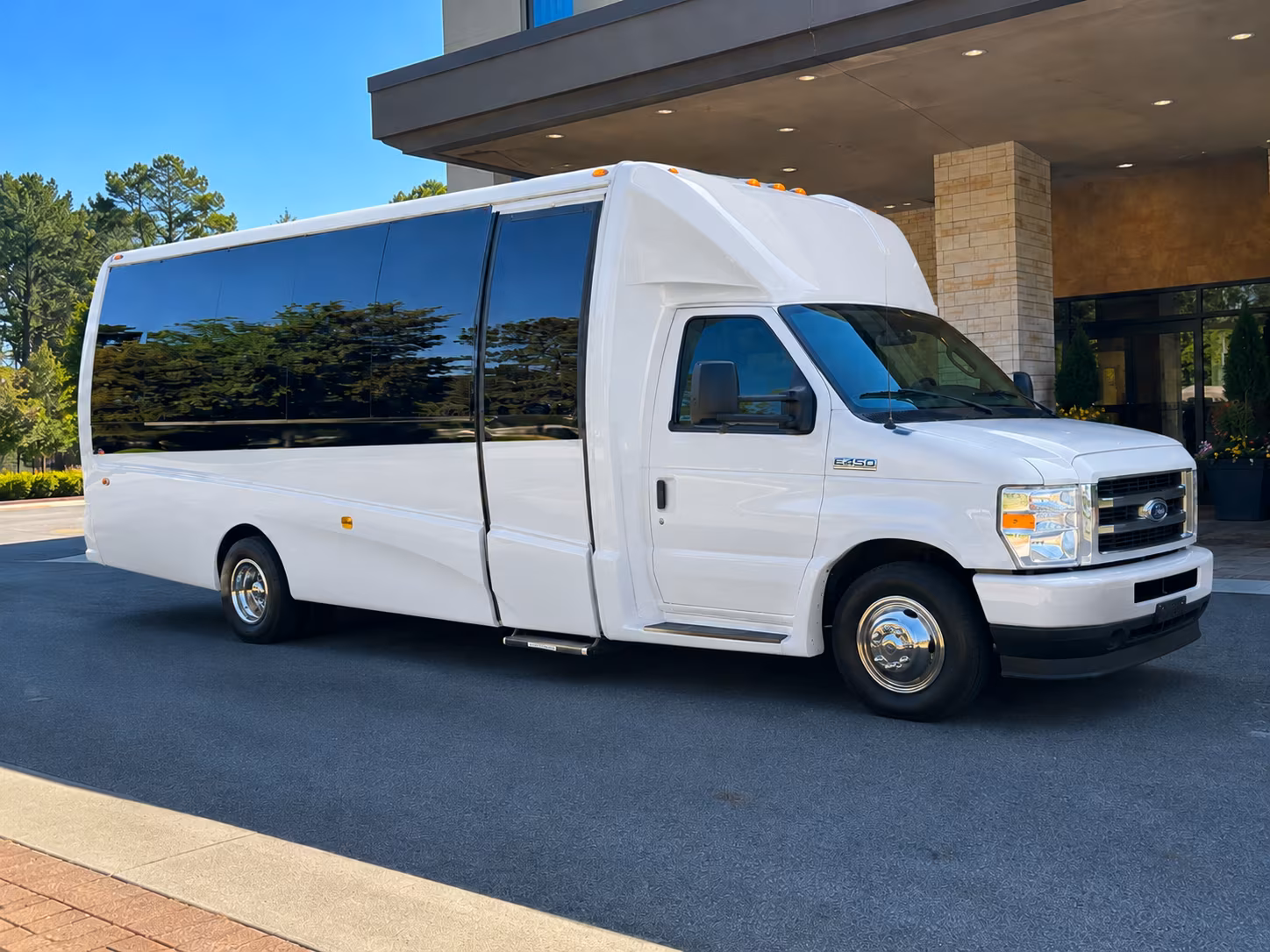 employee shuttle services along the i 10 corridor